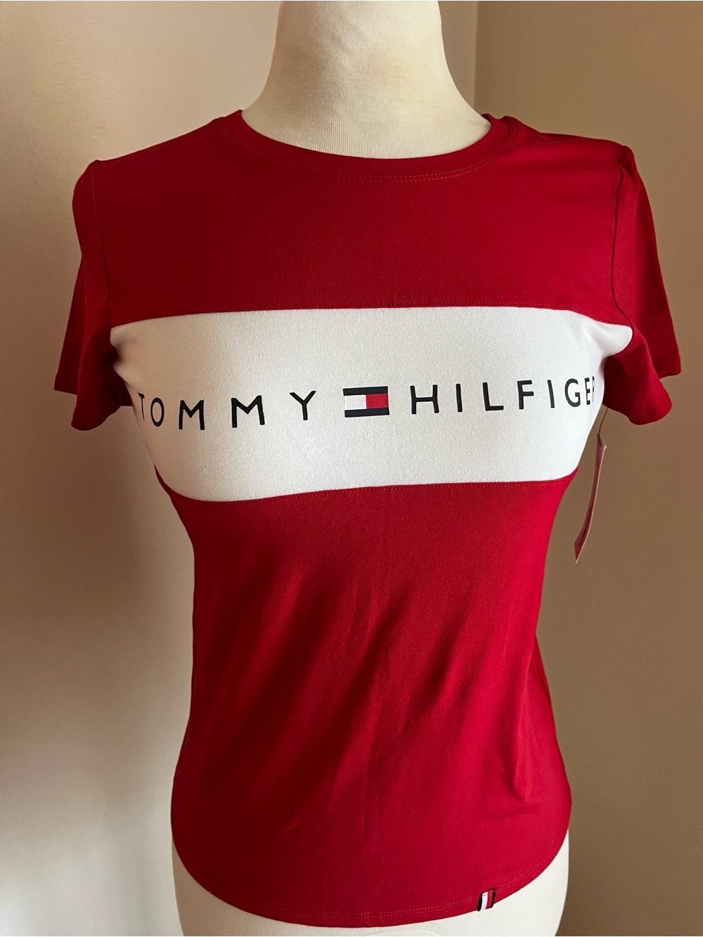 Tommy Hilfiger red sport t-shirt